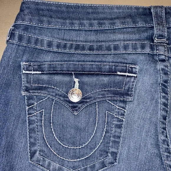 TRUE RELIGION low rise - cropped skinny leg ankle jeans - Size 30